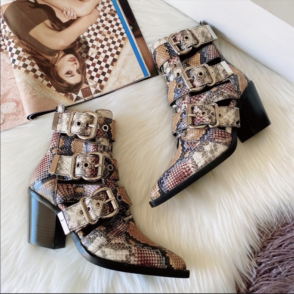 Jeffrey Campbell Caceres Bootie - Picture 2 of 9